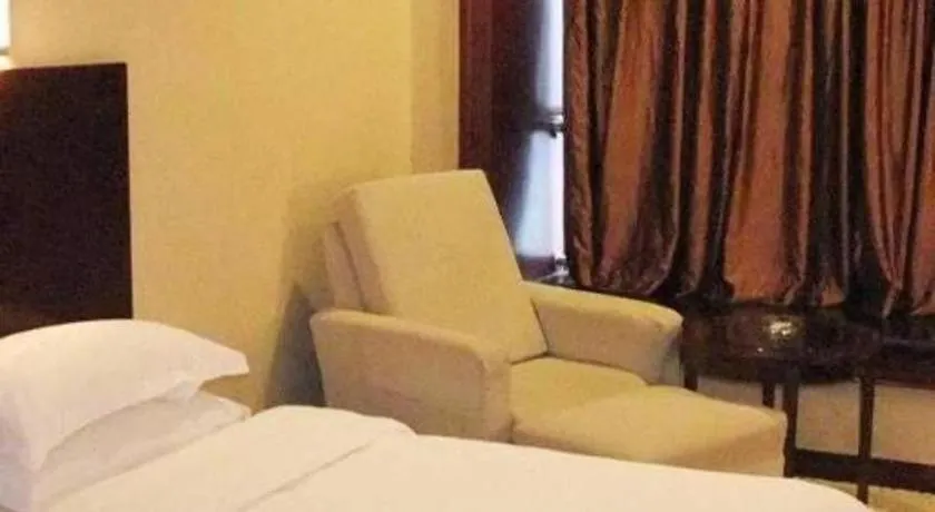 ****  Zhangjiagang Jiangnan Garden Hotel China