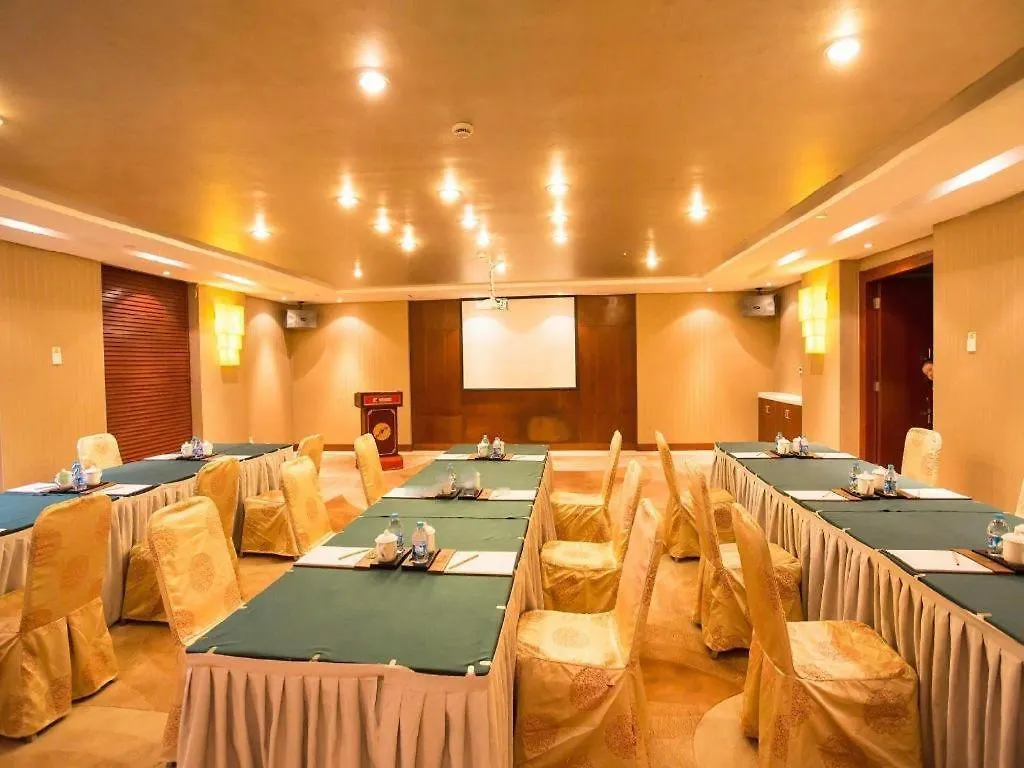 Zhangjiagang Jiangnan Garden Hotel