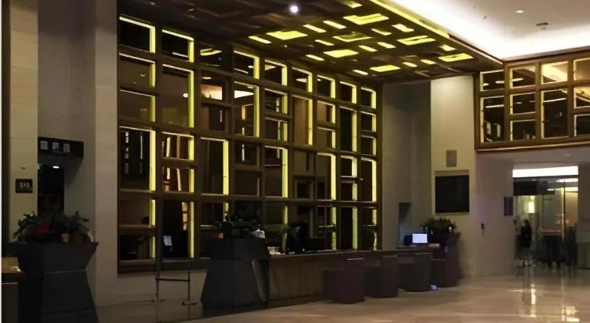 ****  Zhangjiagang Jiangnan Garden Hotel China