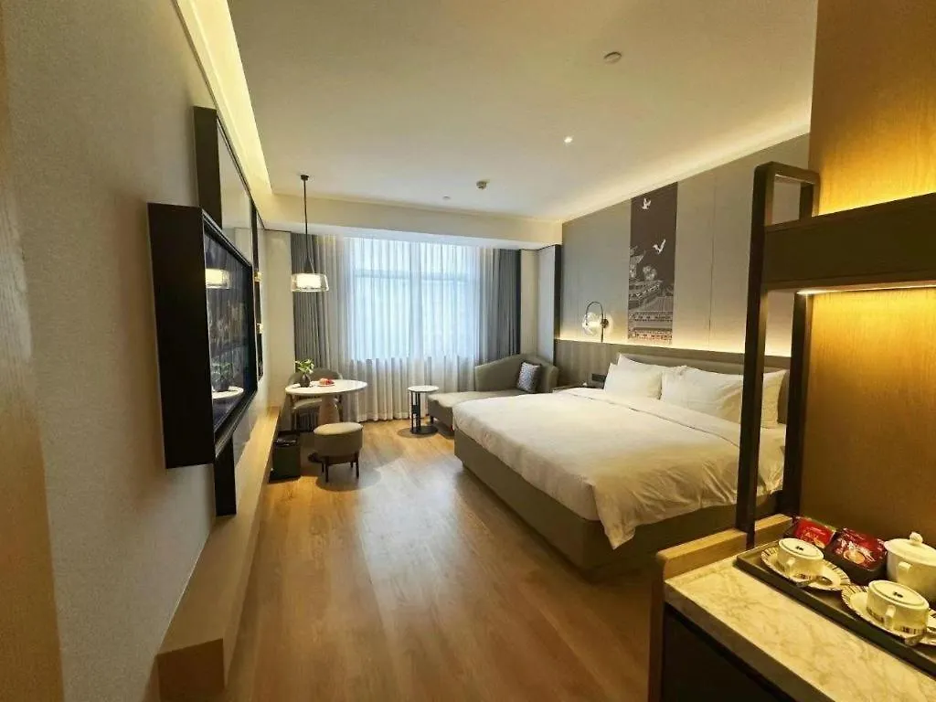 Zhangjiagang Jiangnan Garden Hotel